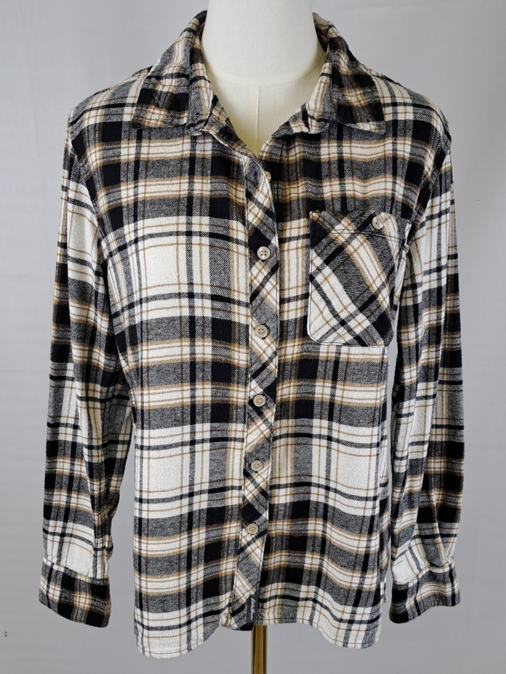 Eddie Bauer Women’s Plaid Button Down Shirt Black White Flannel Rustic Western M